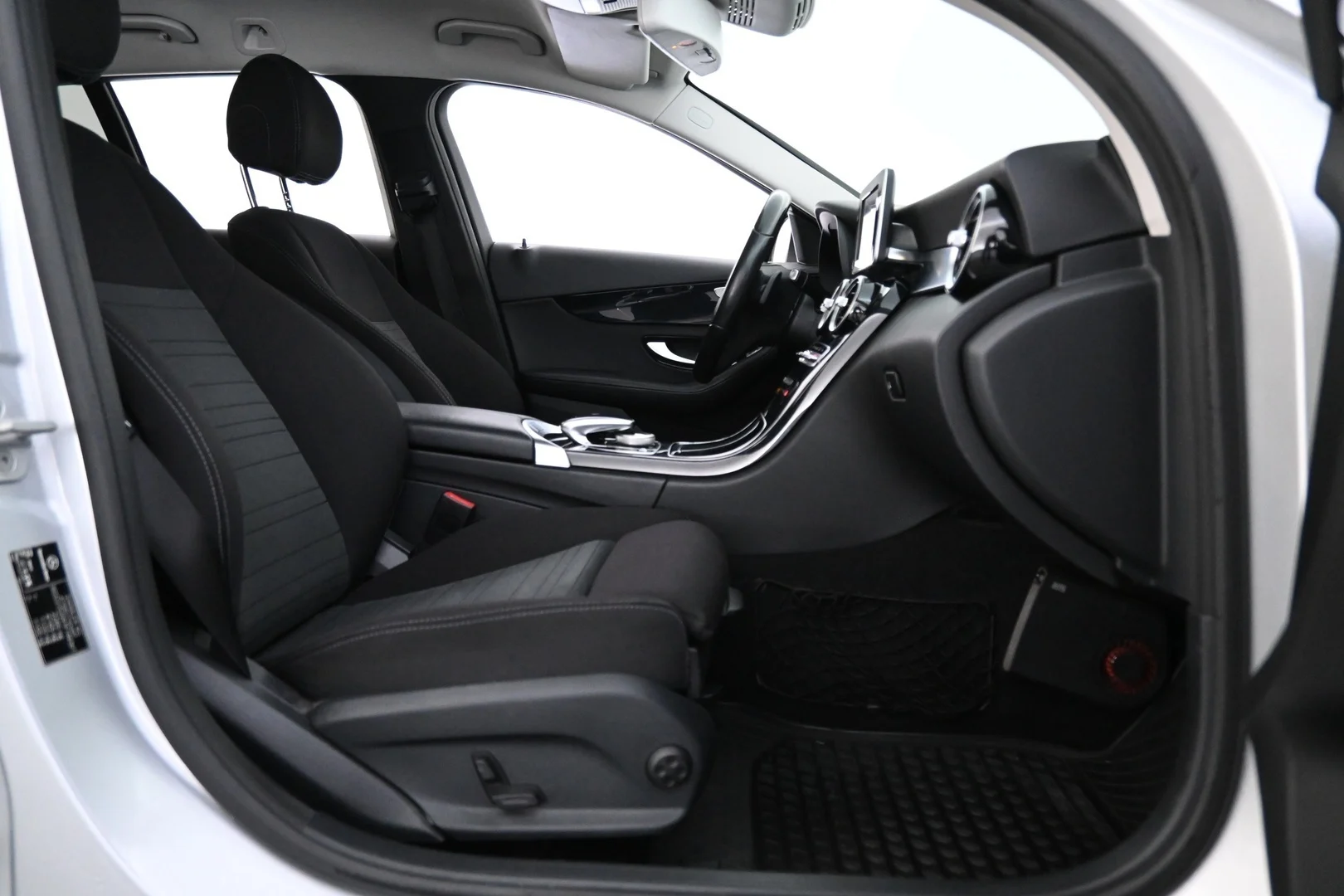 Car Image - 2VnQkCfawQrMLXDjwFy2A1