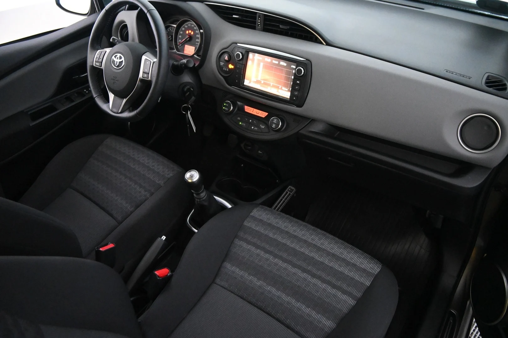 Car Image - 4kRhyvXQVLQePpUOp9vR2f