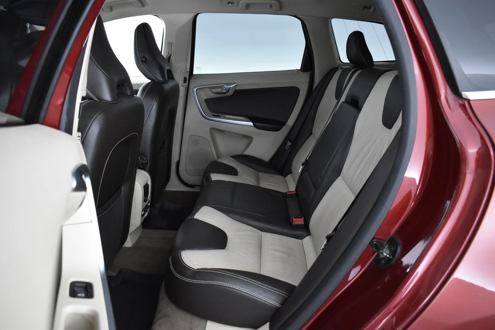 Car Image - 7xvdpPqGeEEvLElzSMtgxq