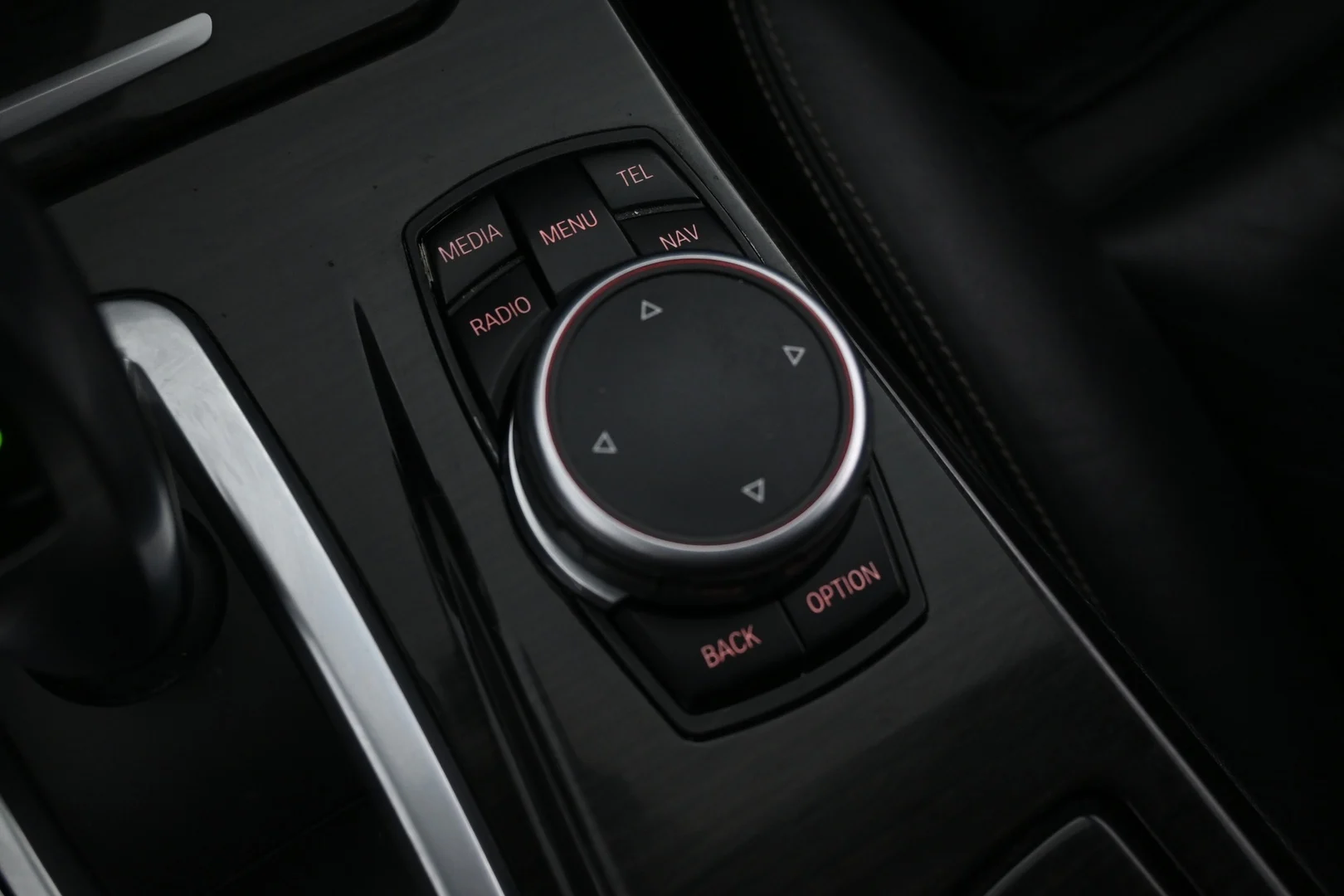 Car Image - 1G9z215f8XNzaMl8Yf8CzS