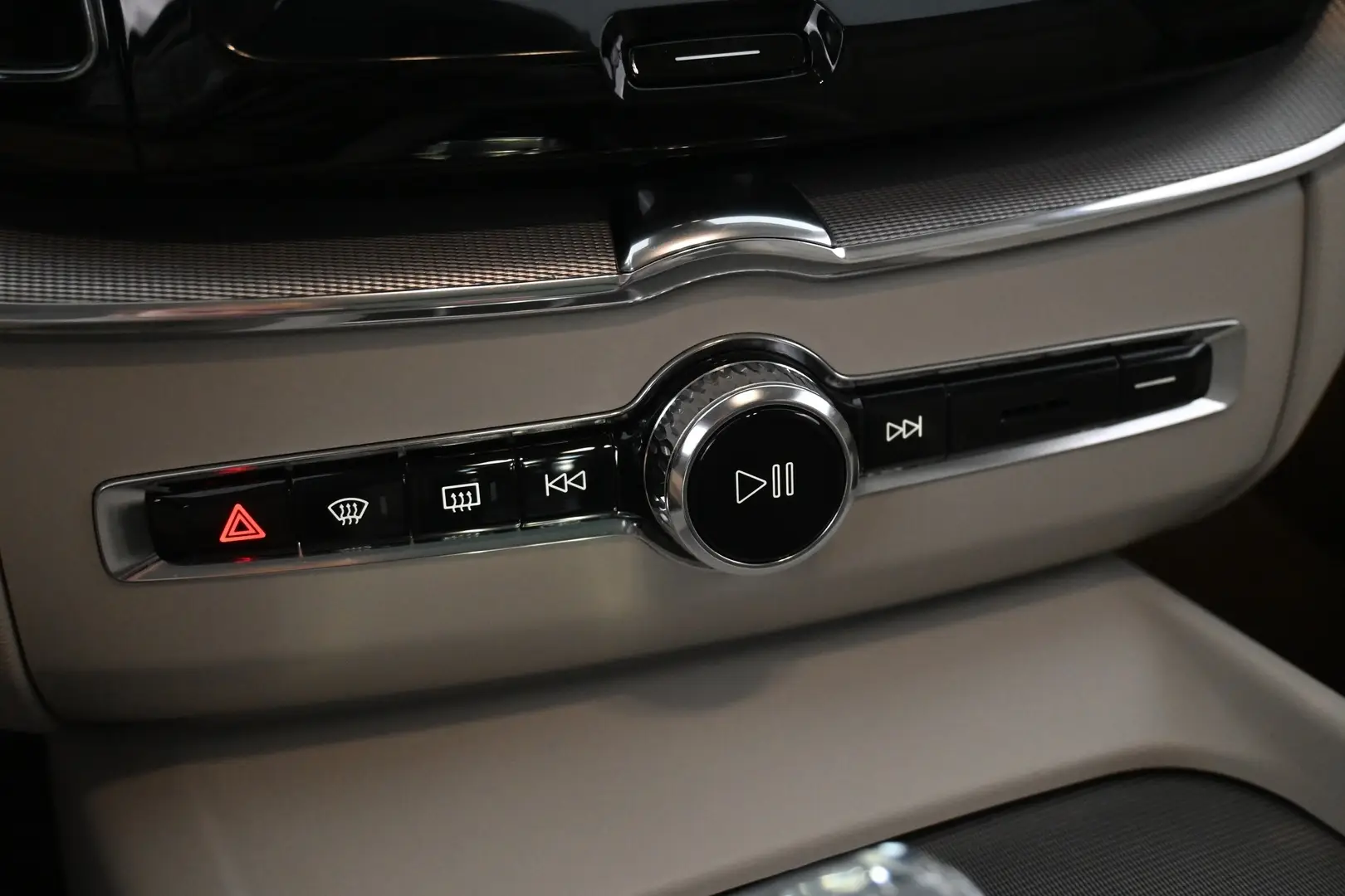 Car Image - 4PP5IDLasFoT4py88qlN91