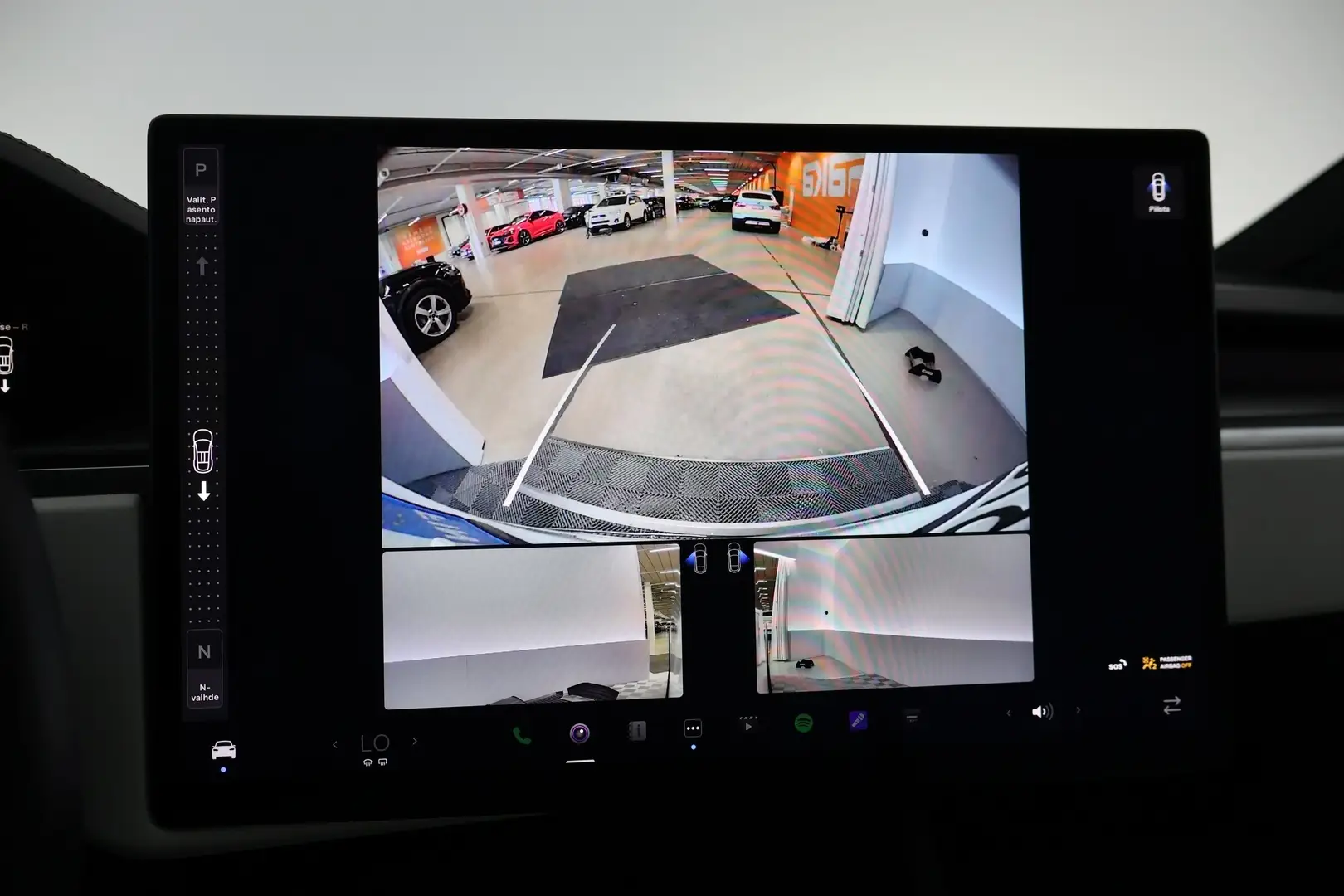 Car Image - pPd16P5uExqjPlGqlvOmP