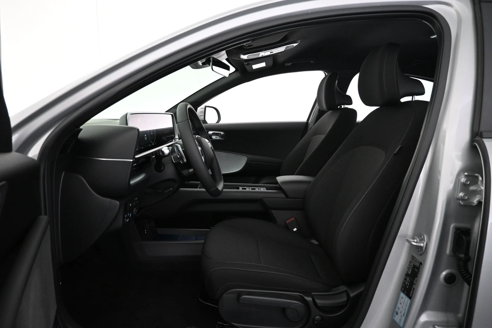 Car Image - 7c4k4r0LDB93WTAa3pS4fr