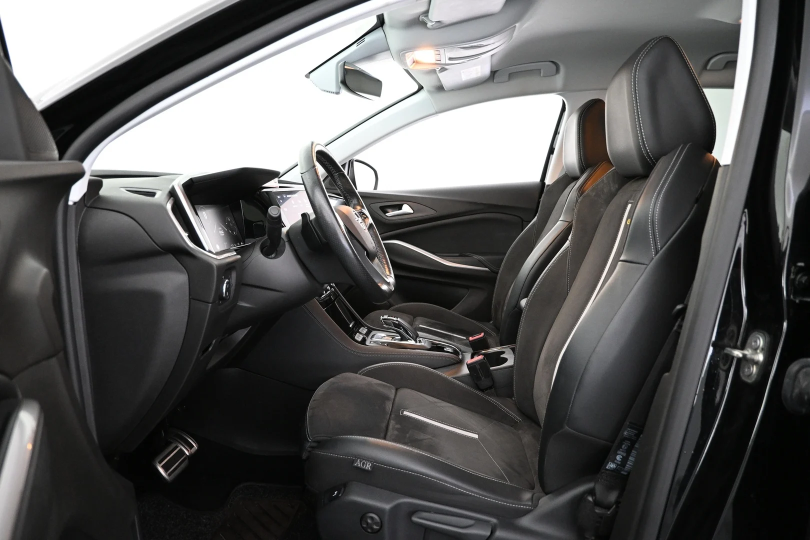 Car Image - 2eKwkn792ymwUVOml3vjb3
