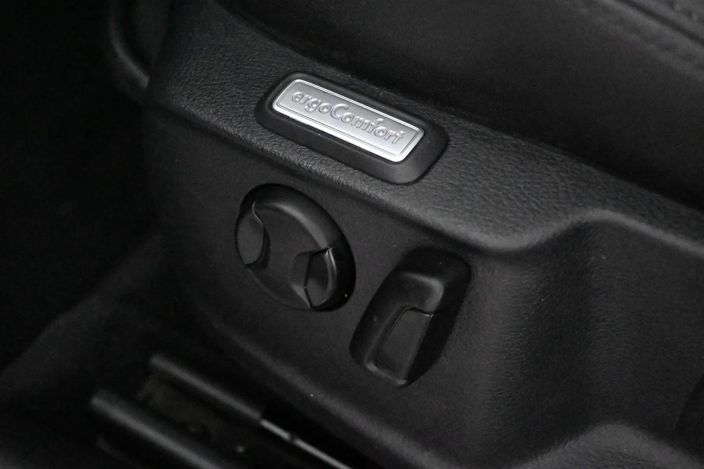 Car Image - 5W4z6HrYcc2BgK1plb77FG