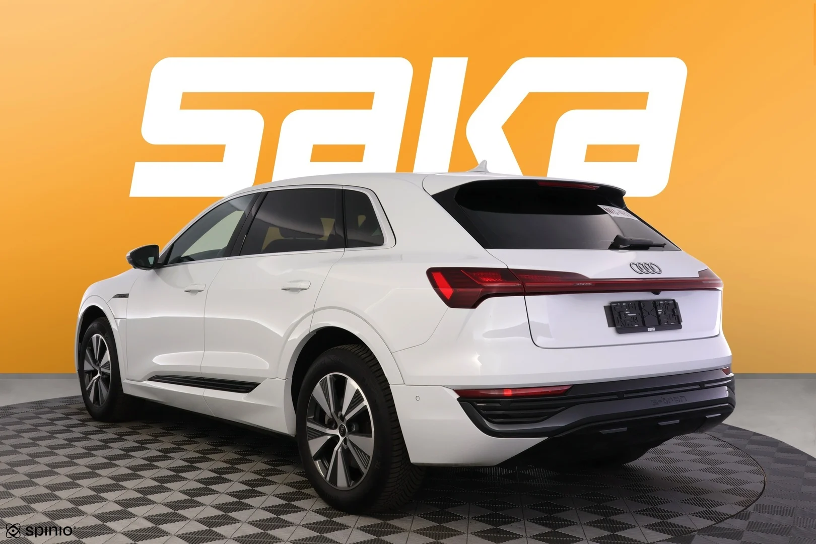 Car Image - T1KYOaHhWSF9HJmvUZSN0