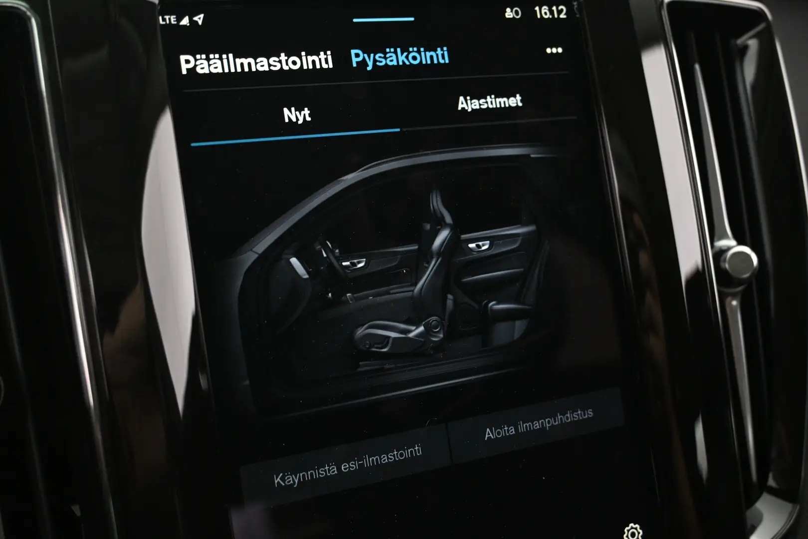 Car Image - 1pq3wzvfU8HfbT4Rzlhwbg