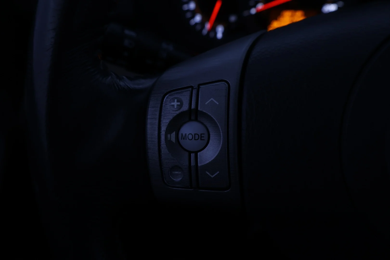 Car Image - 7euzbPEOICckbTeMxSgyyq