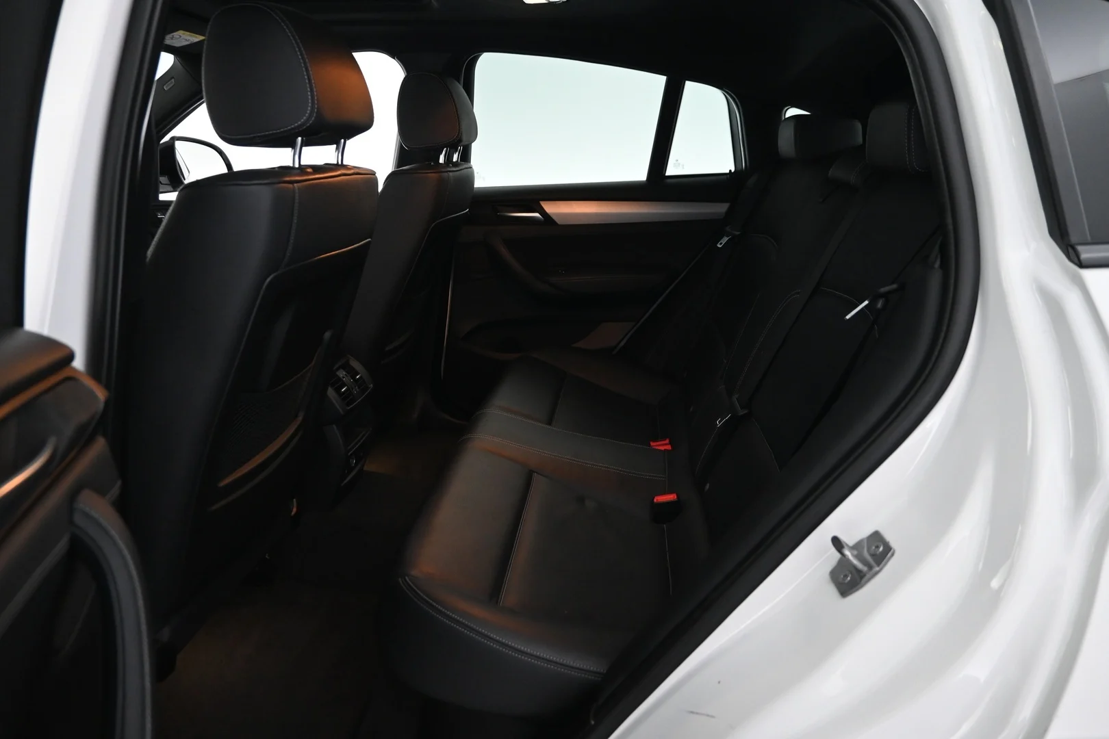 Car Image - 4TrngGUlgKljyFtzqt4HdW