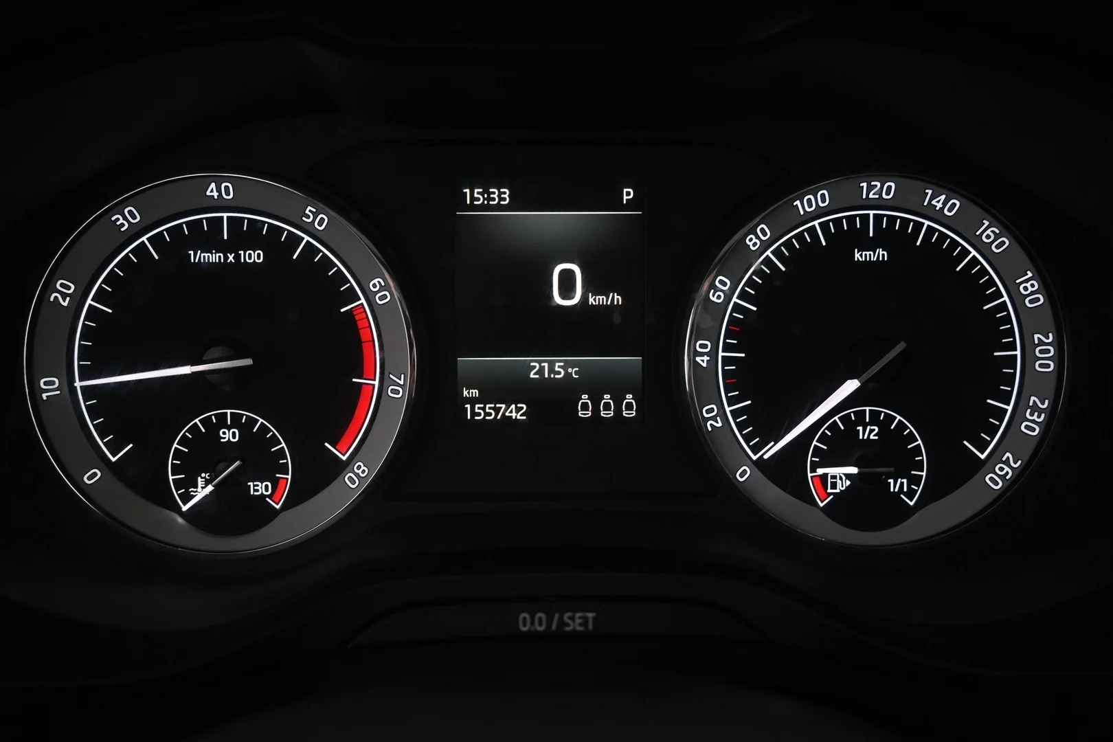 Car Image - 5DtuxscPTD3RSYUuevn1hH