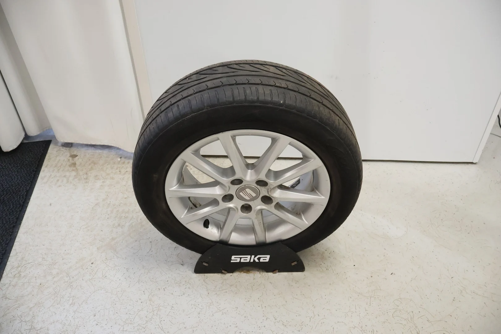 Car Image - 6PTzcnlje5L7Z110TV4mvd