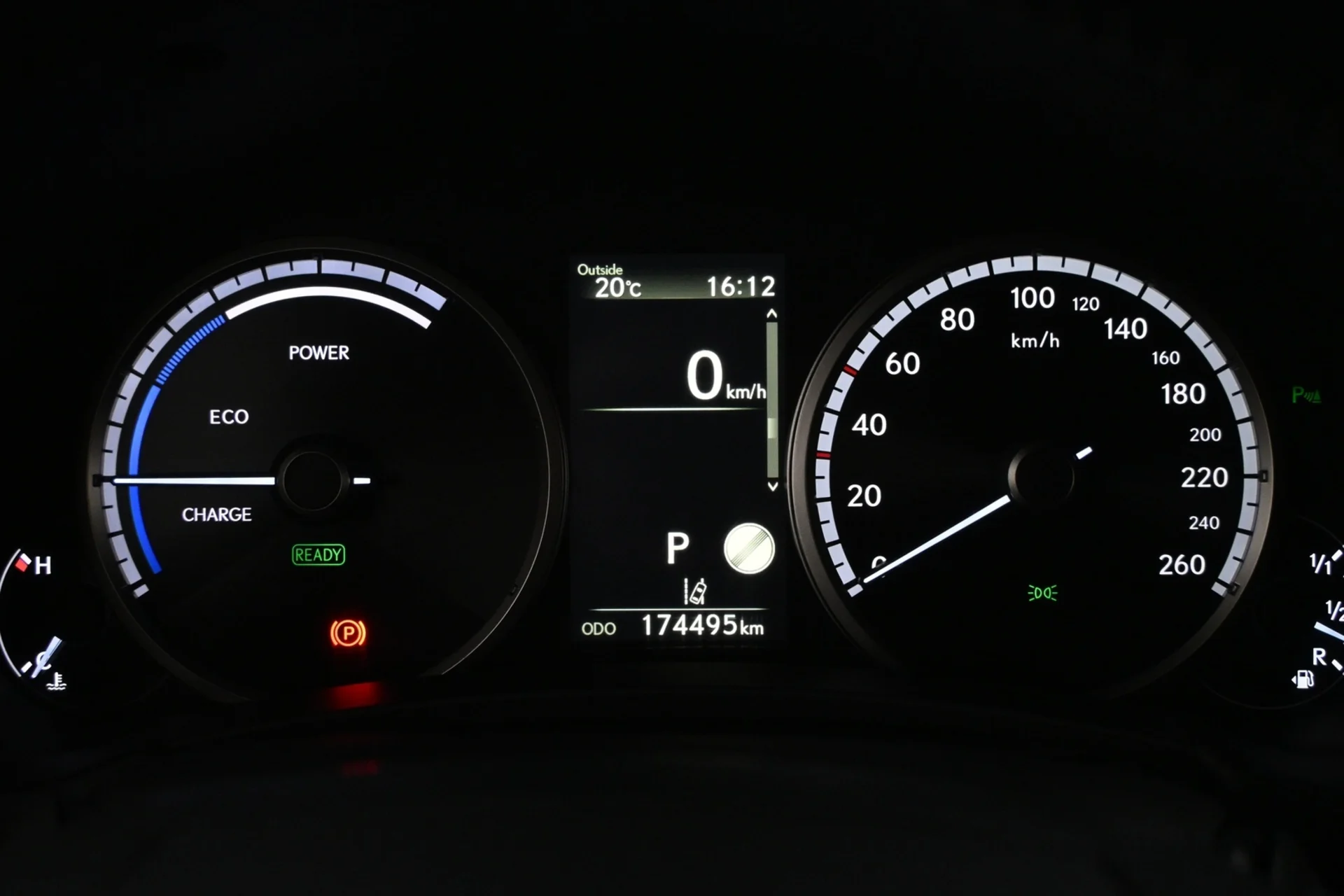 Car Image - 5WAv8O9Ei6CsI8p5bpp0bM