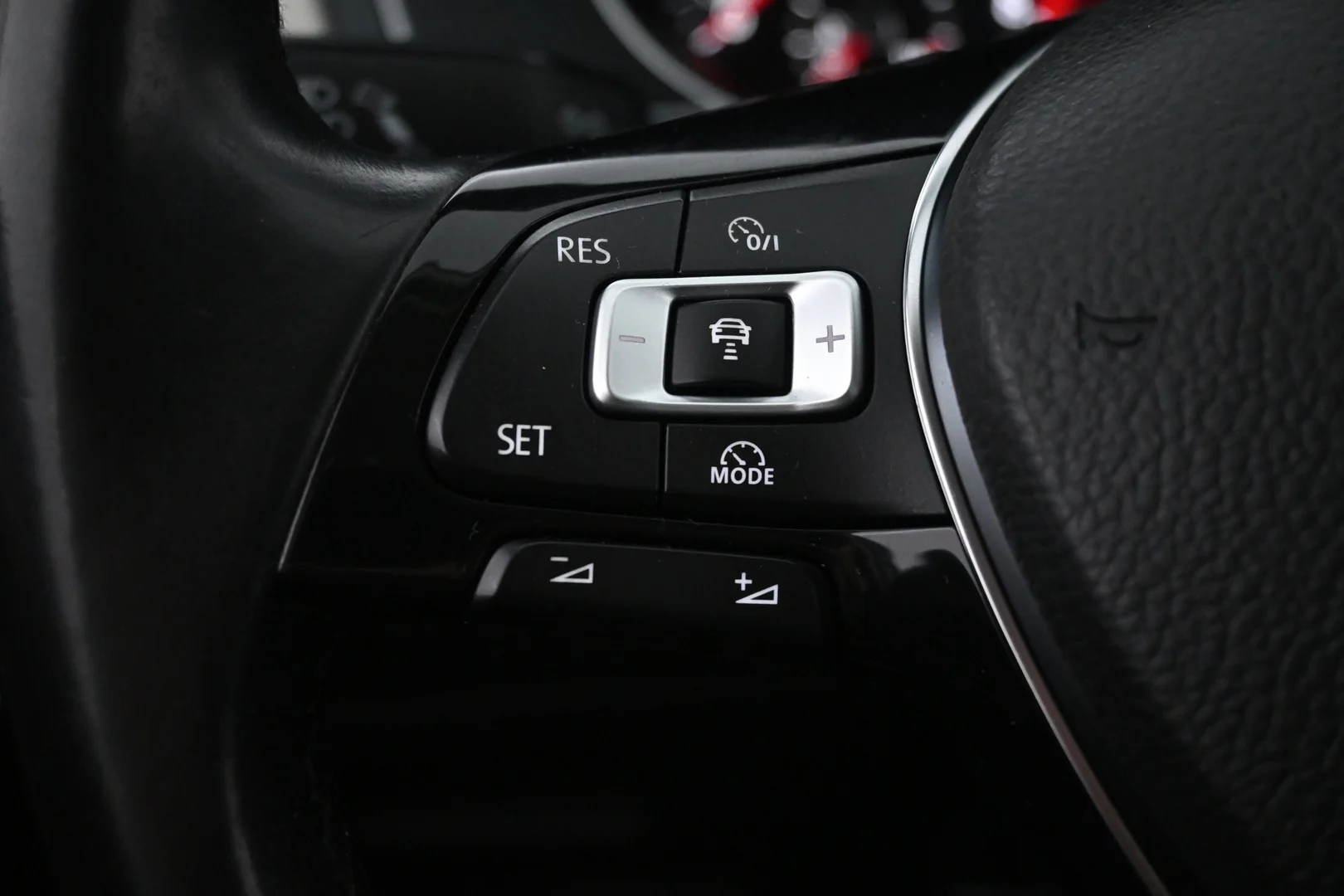 Car Image - 4lmaiNBPDDsb0yZdYsIcMC