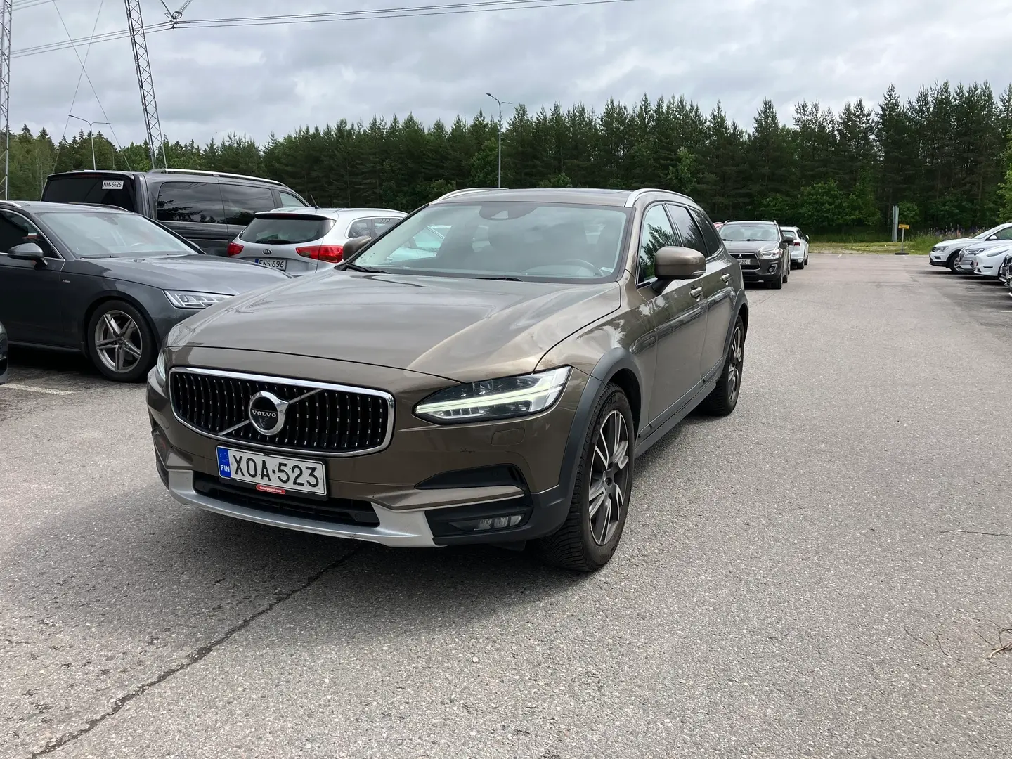Car Image - 3VK3ocxJmTwgUd2F43Bqwk