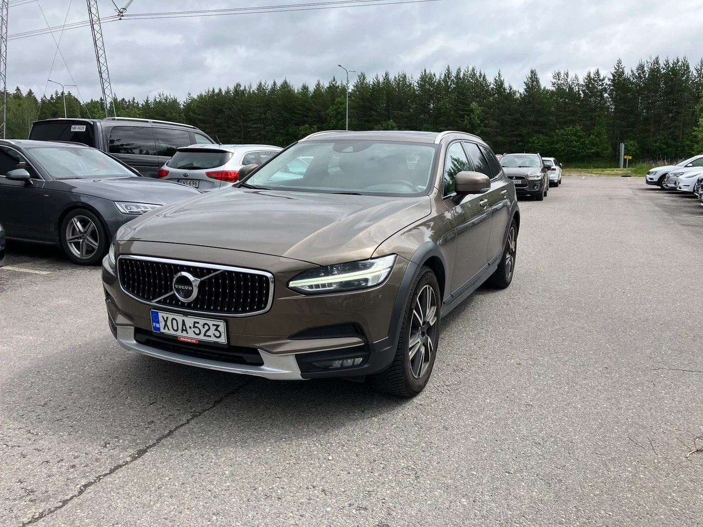 Car Image - 3VK3ocxJmTwgUd2F43Bqwk