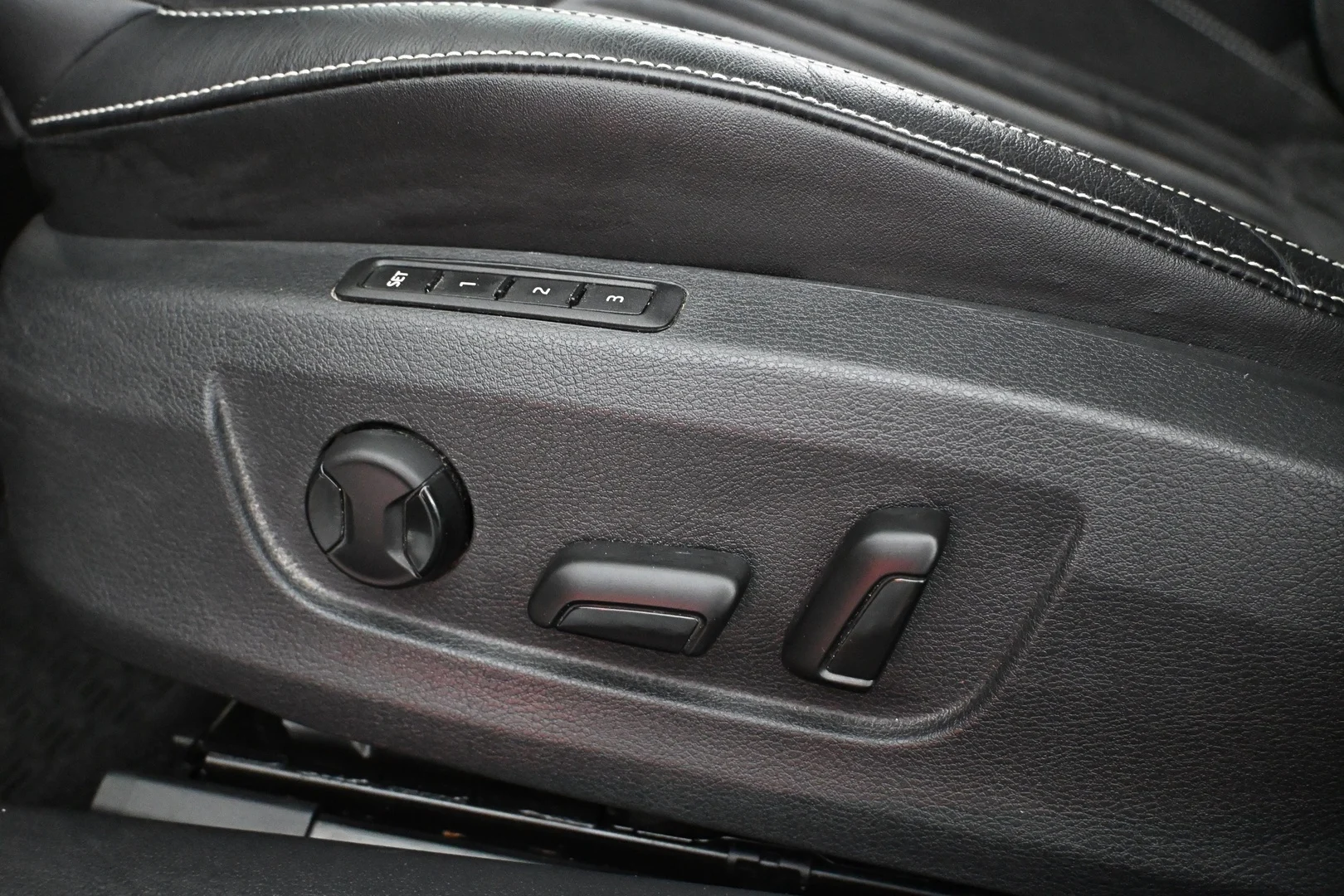 Car Image - 4xES9Mx6YyDWGYZU0kjHjg