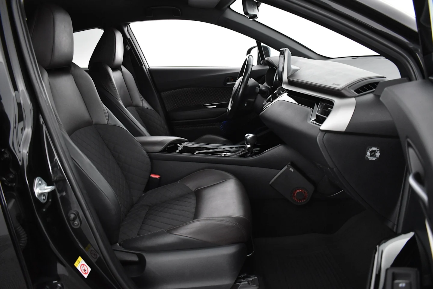Car Image - 2zjyWRz54OQGqfQ31Uh4NJ