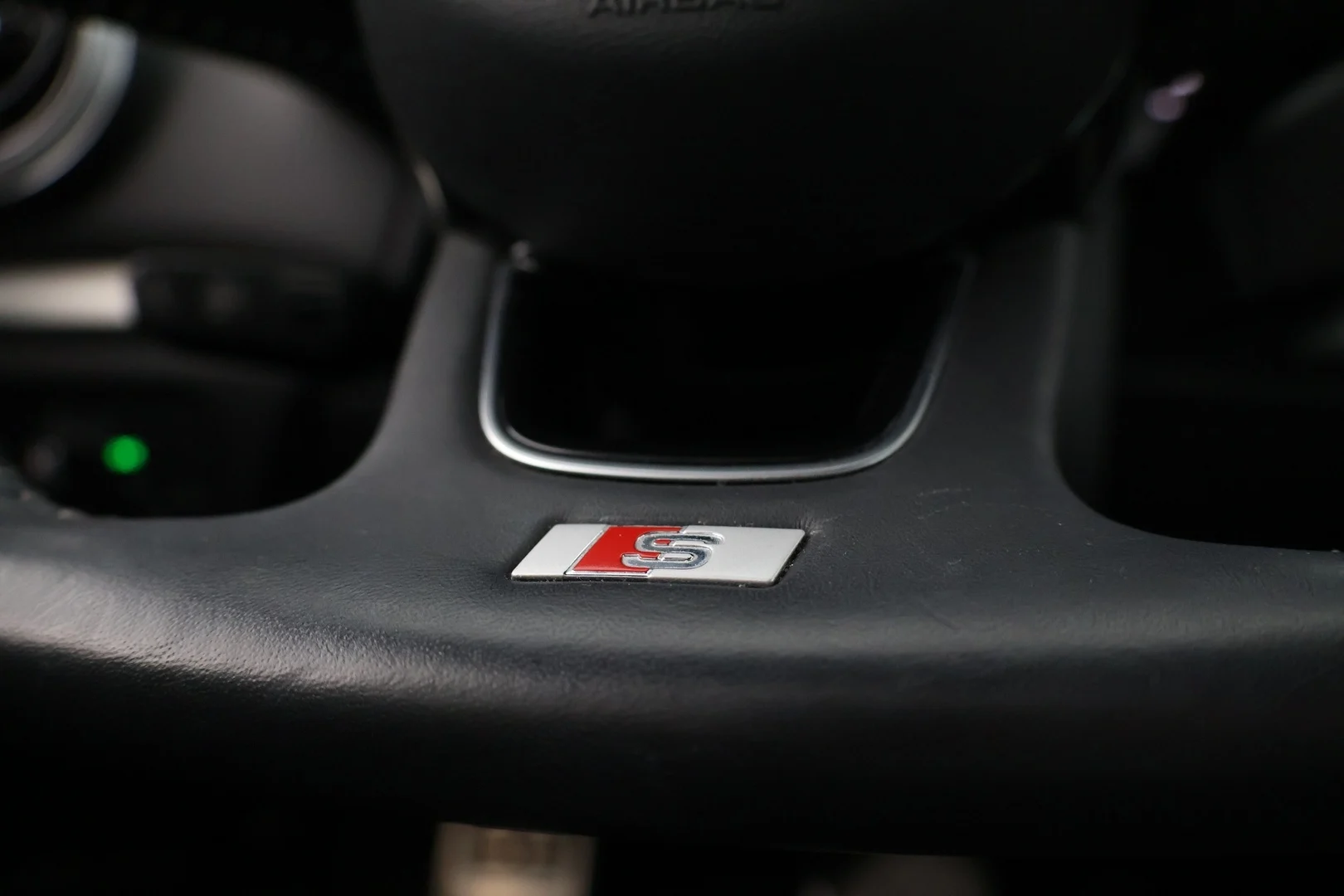 Car Image - 34ectiUITQ8F21zkDoXO47