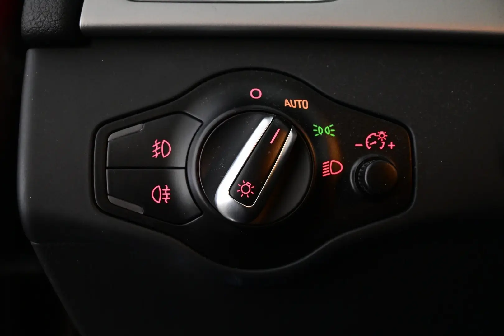 Car Image - 5FsHCRsiHomcyQe1GtRoWu