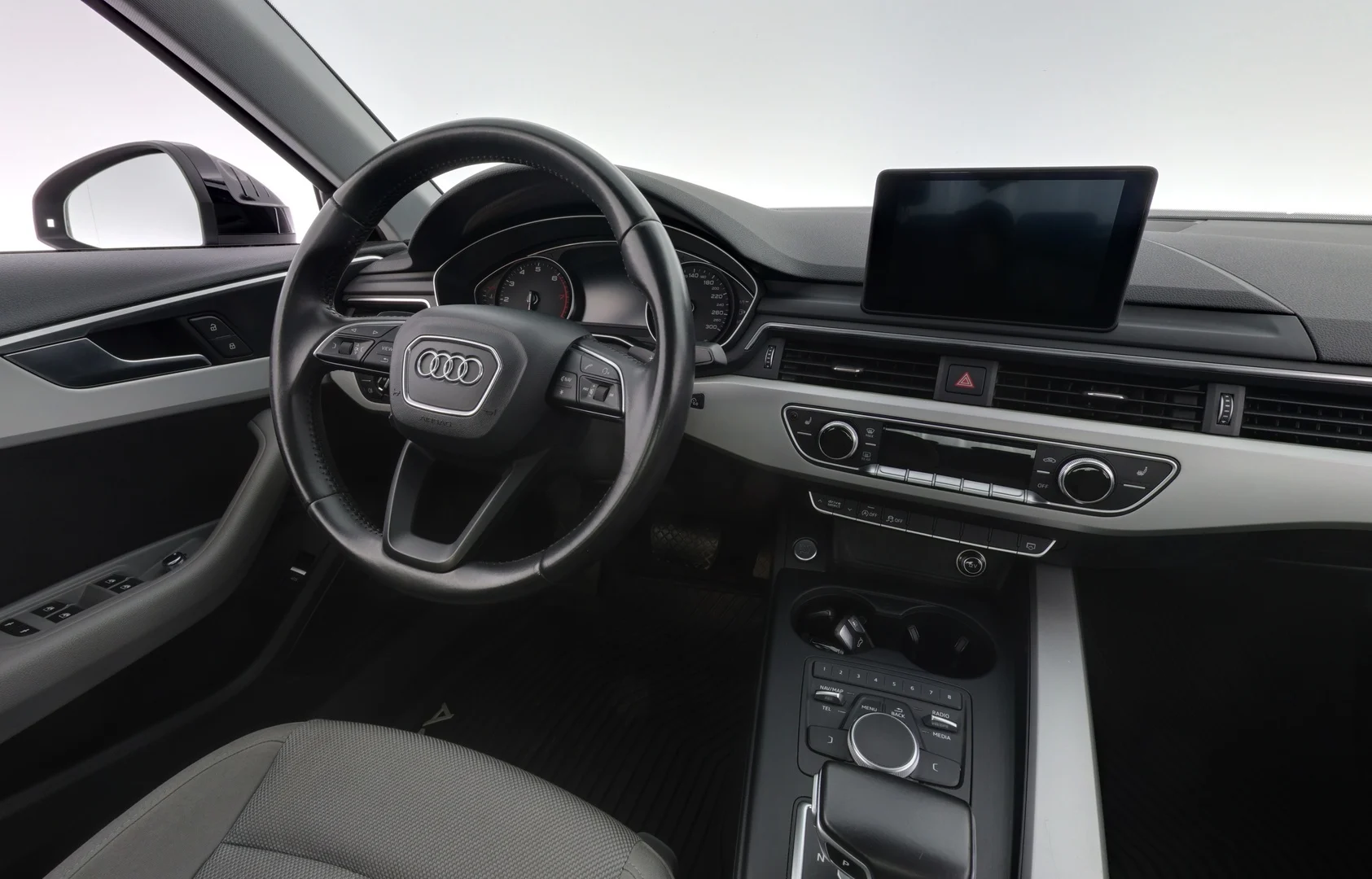 Car Image - 47bzM6jT7DeDvBLz4k9DwX