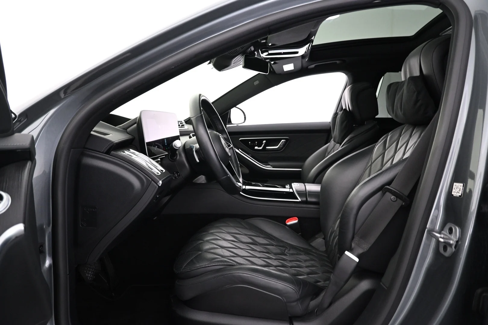 Car Image - 4Ni2jvOTsU7yFvlV3g1Dip