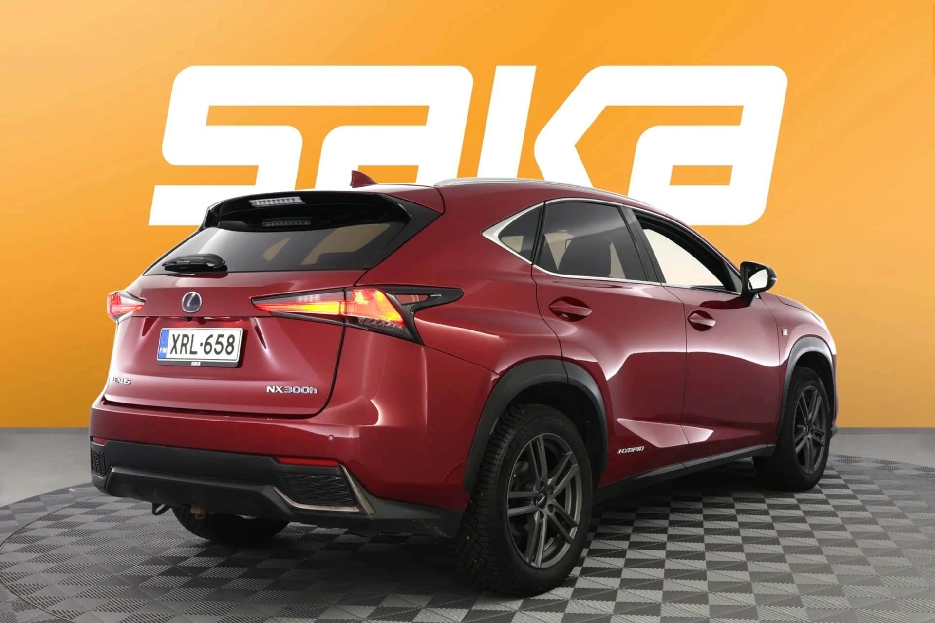 Car Image - 5WAv8O9Ei6CsI8p5bpp0bM