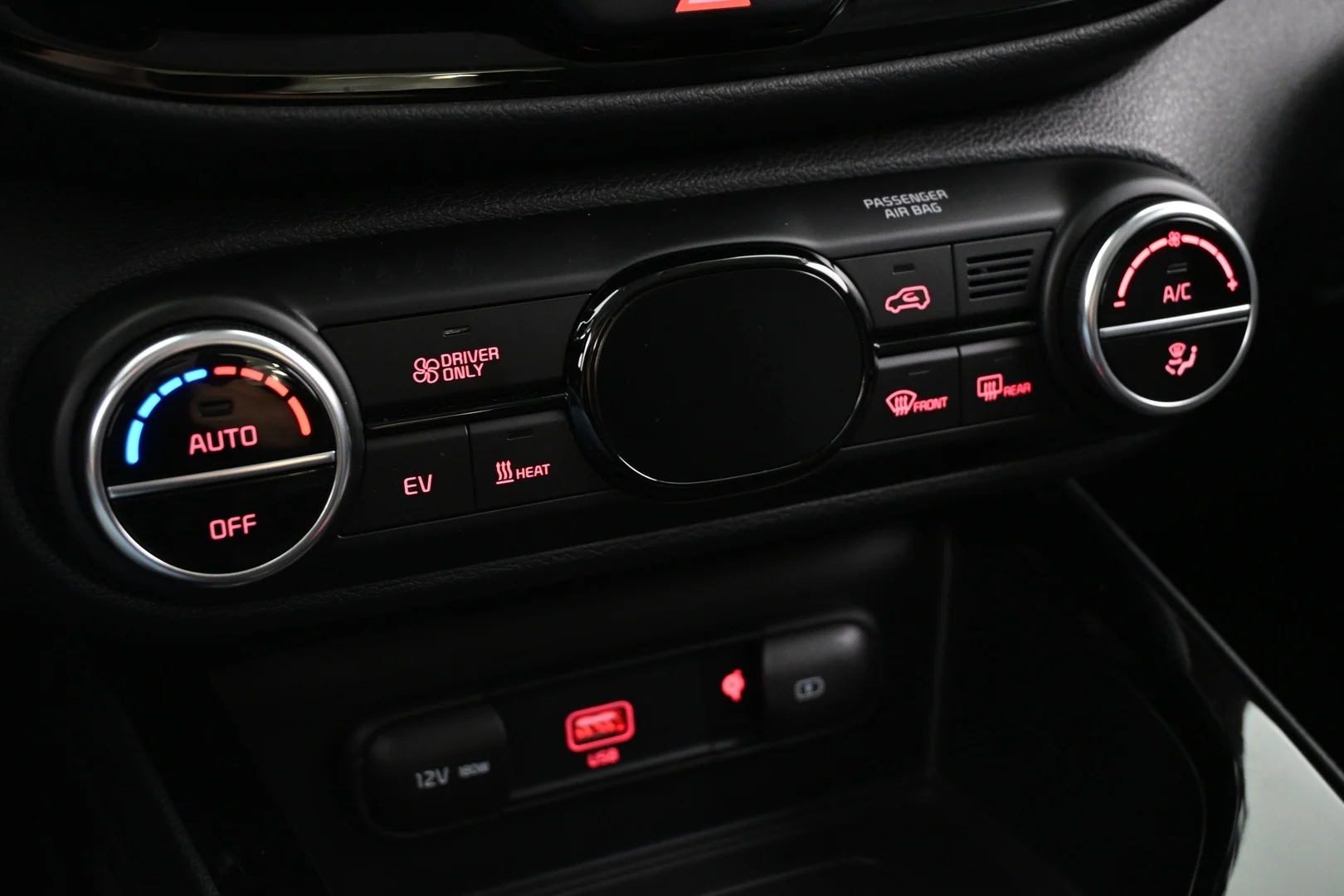 Car Image - 570s2uwDqmNOTNwKLMtrTm