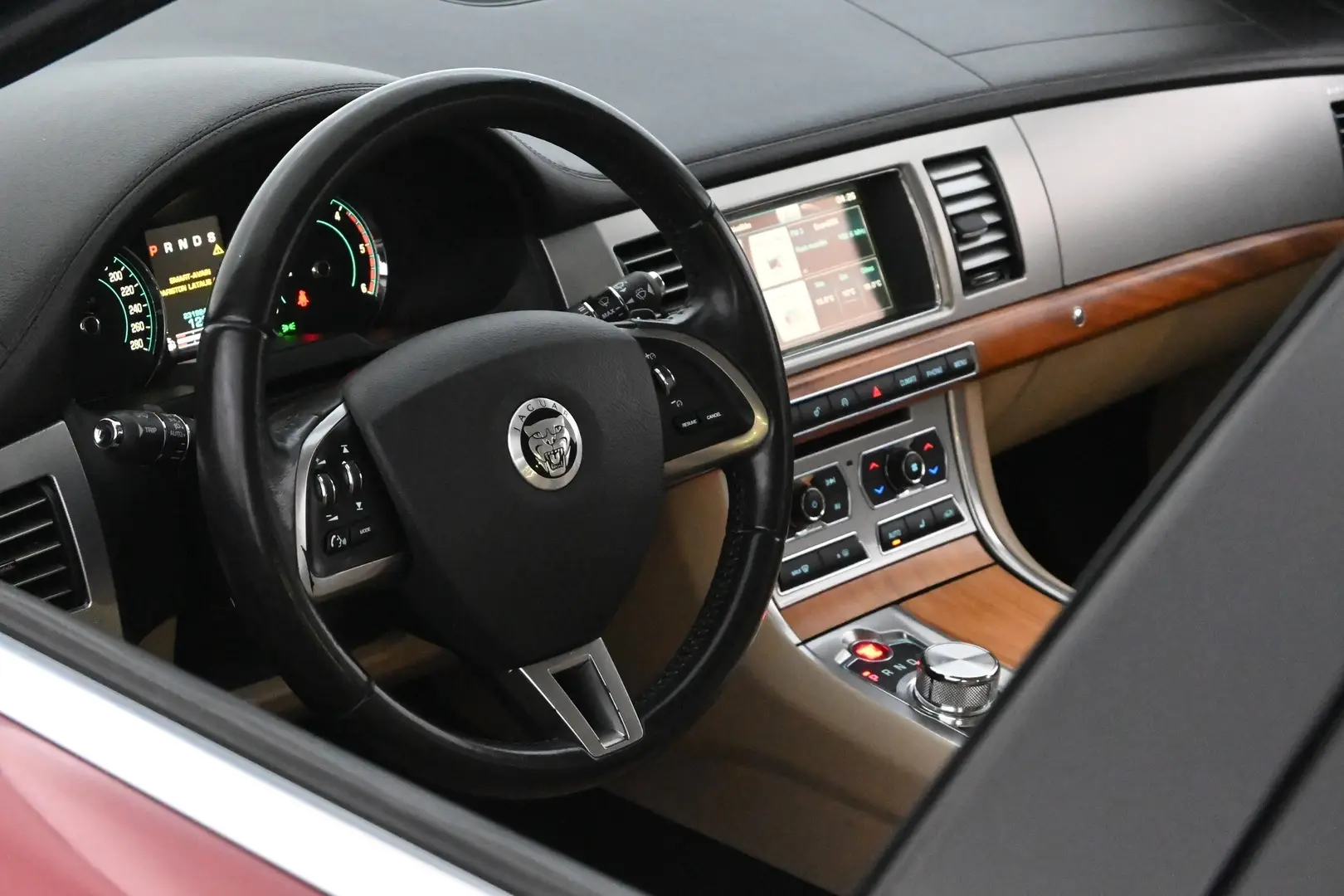 Car Image - 5QurBoK3CqHOxKPo1MzMop