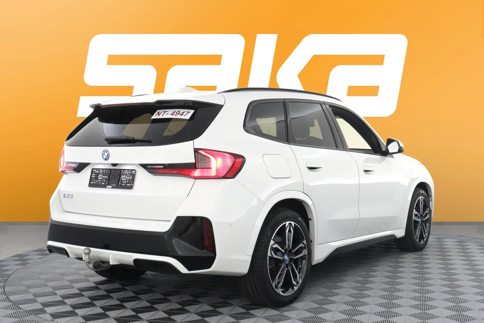 Car Image - 5i5W1rEbPS55uEQ5akmbad