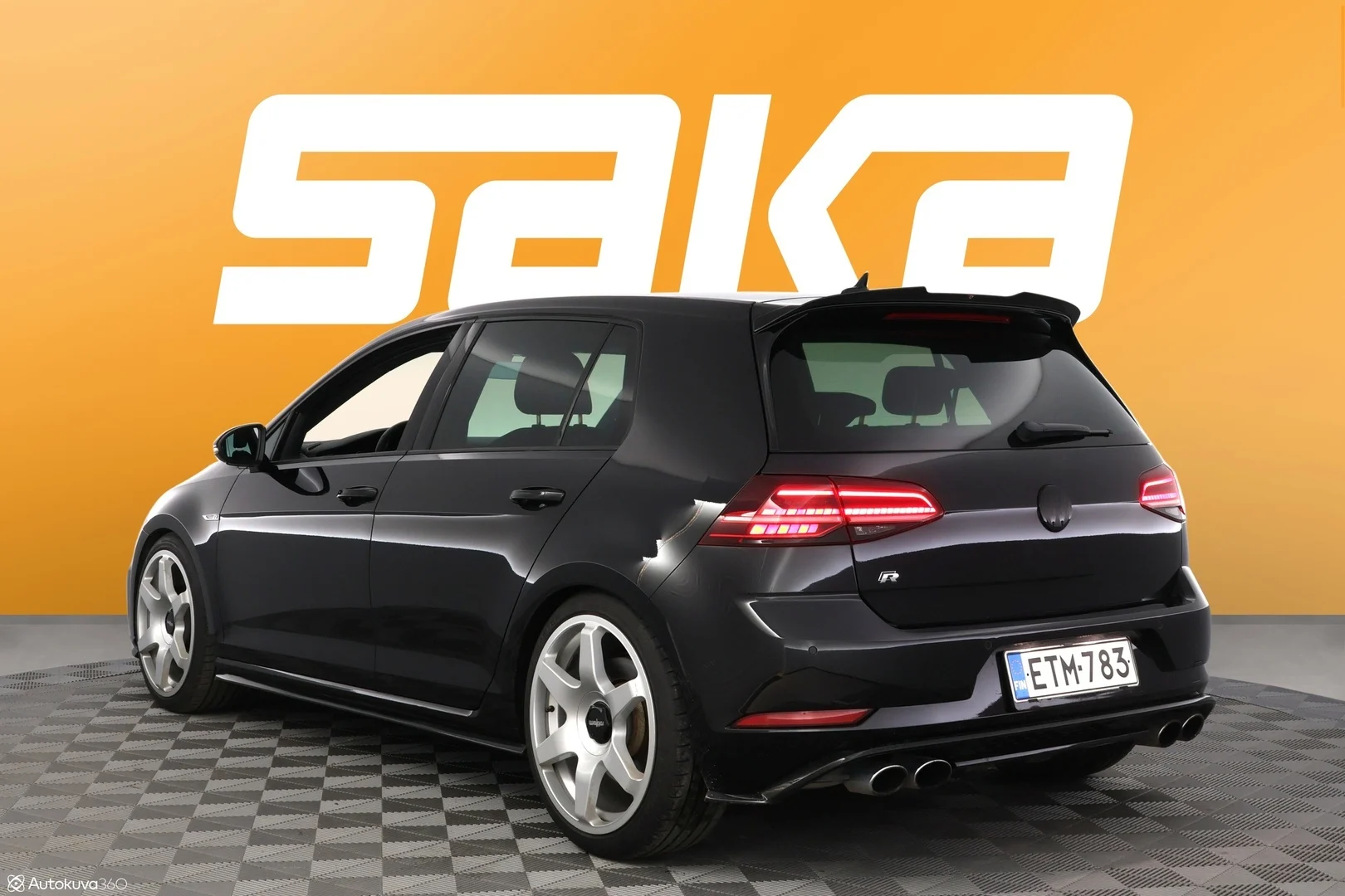Car Image - gP1SHWCgqMOJ0Nd8zXWfX
