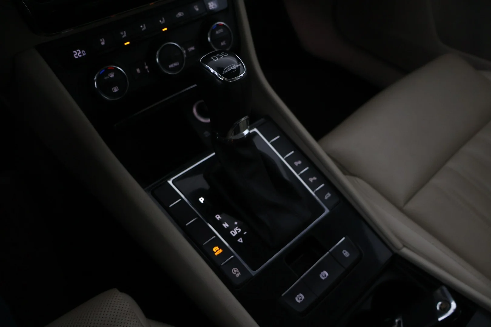 Car Image - 1l75ypJ2sTDjNmW8OpiQ5J