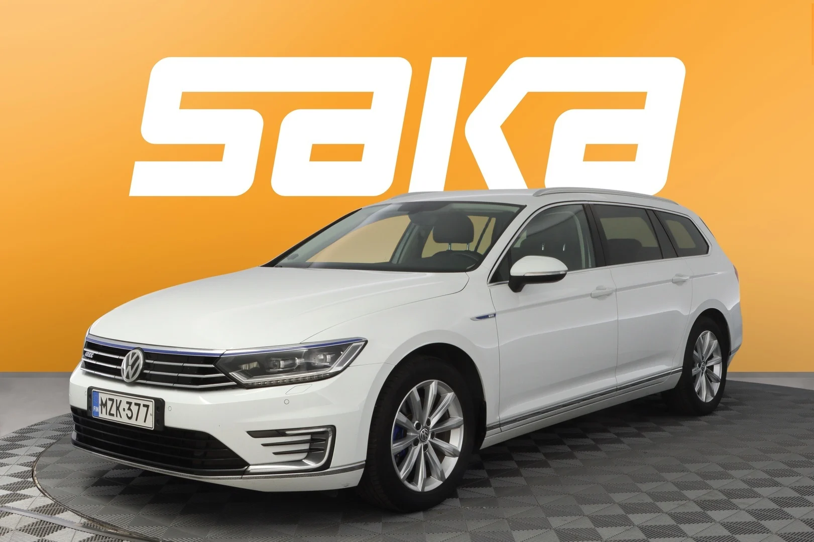 Car Image - 6xsahZHEvPhACempvk6eqf