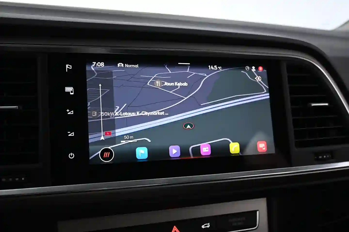 Car Image - 1rxlhw3DyJgJSVfHUxunoy