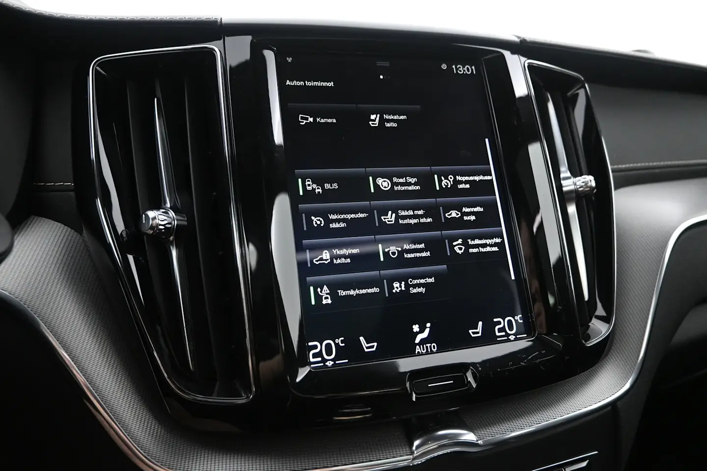 Car Image - 2yzWV51XqvpmKeDQhAbJEq