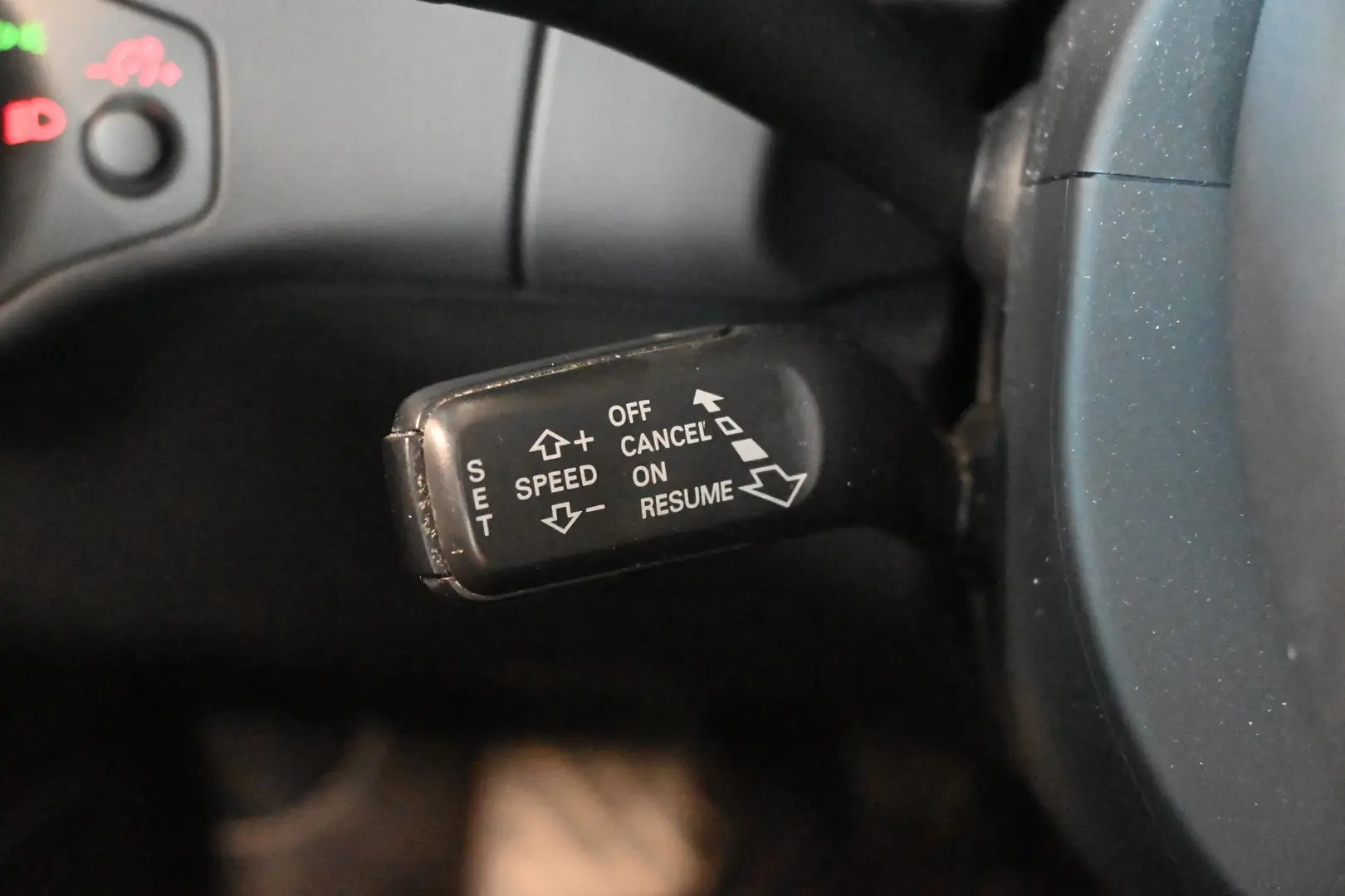 Car Image - 1Z8UWLerMQozMMC83eF9OI