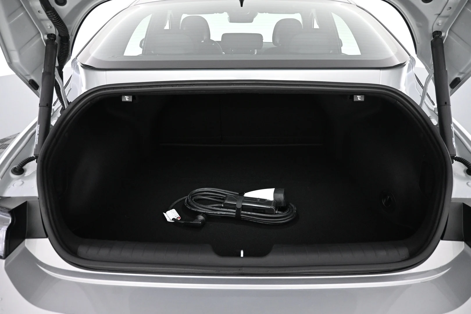Car Image - 1p0P5WBeedP3XzZmZBzEy5