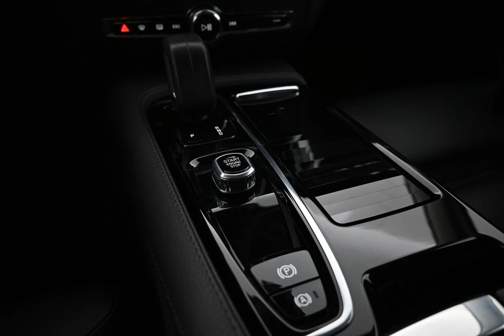 Car Image - 7tR9vjlGkJFBjVAwClm4Xe
