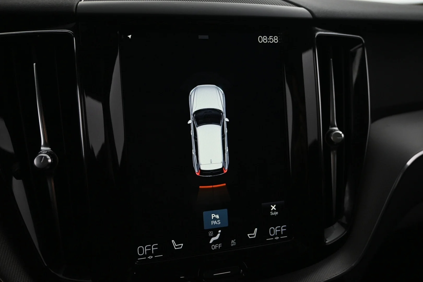 Car Image - 14n318GXdBDl7DXyebkJRJ