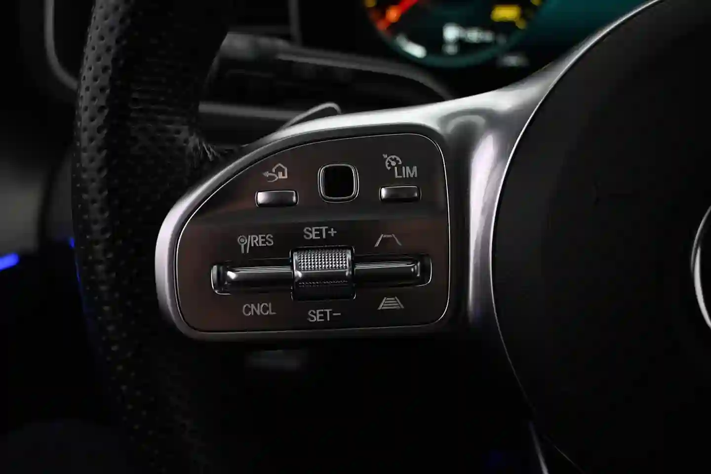 Car Image - 7oZLEZvf1kQZTFS4zOj1Zb