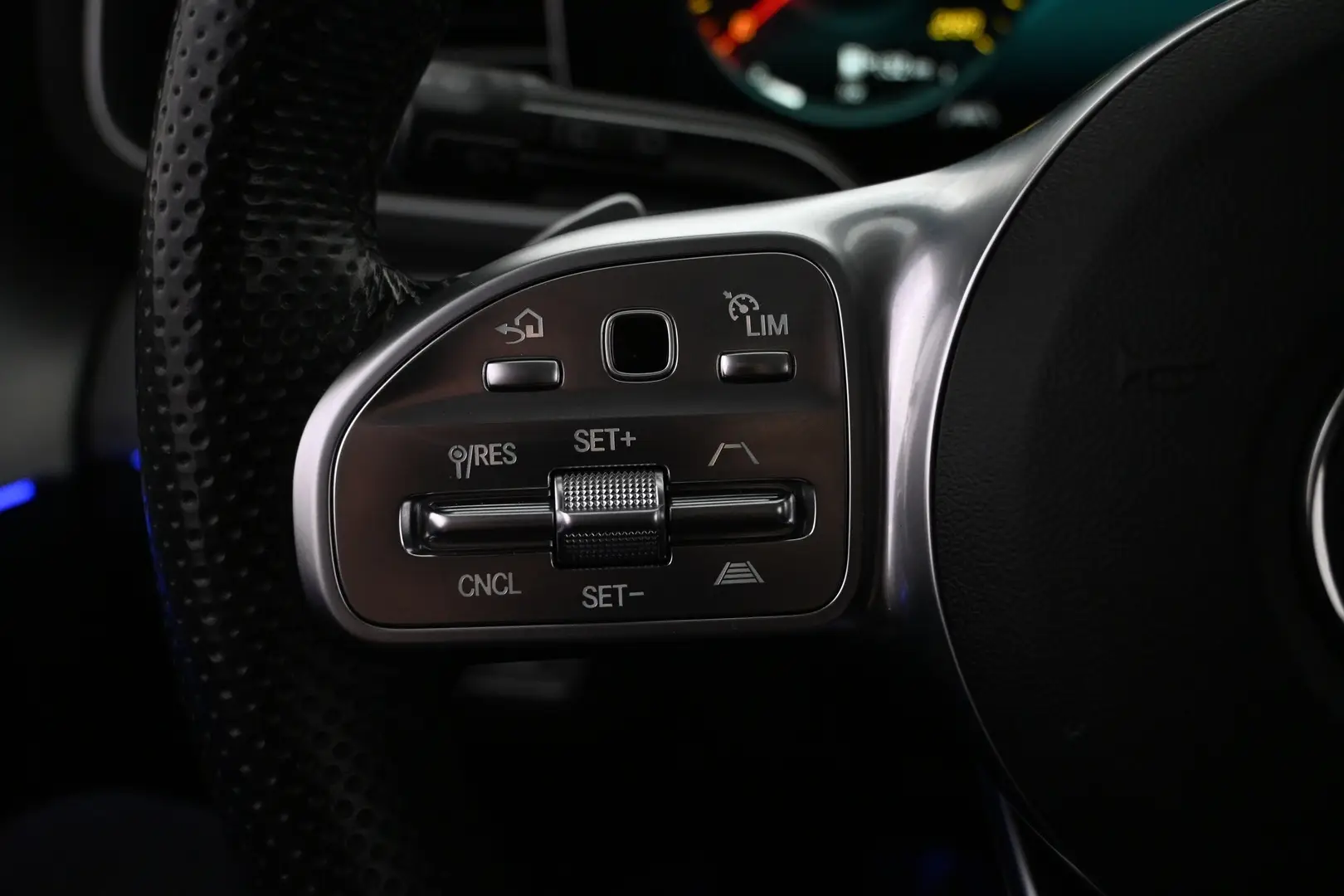 Car Image - 7oZLEZvf1kQZTFS4zOj1Zb