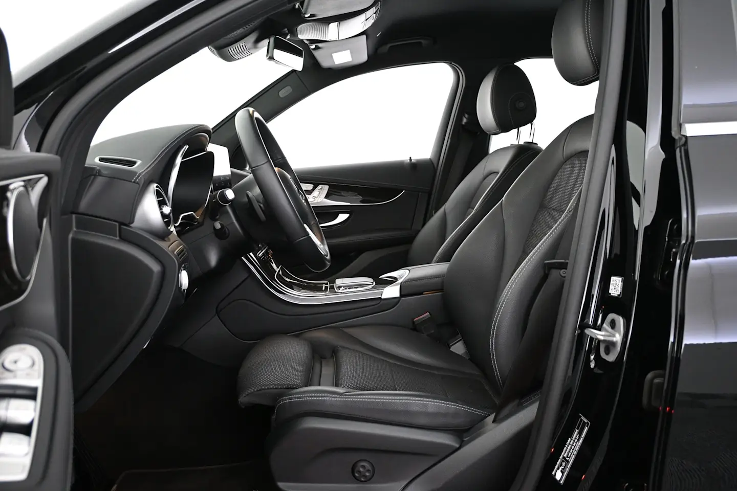 Car Image - 6H2r5xwdSU8rhUpXaard6D