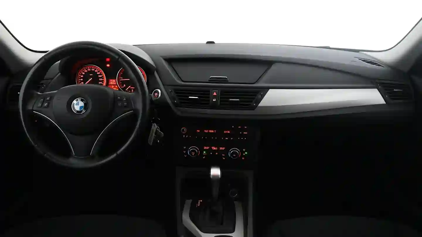 Car Image - zpGZOCpWQgON00Sm5Ob6g