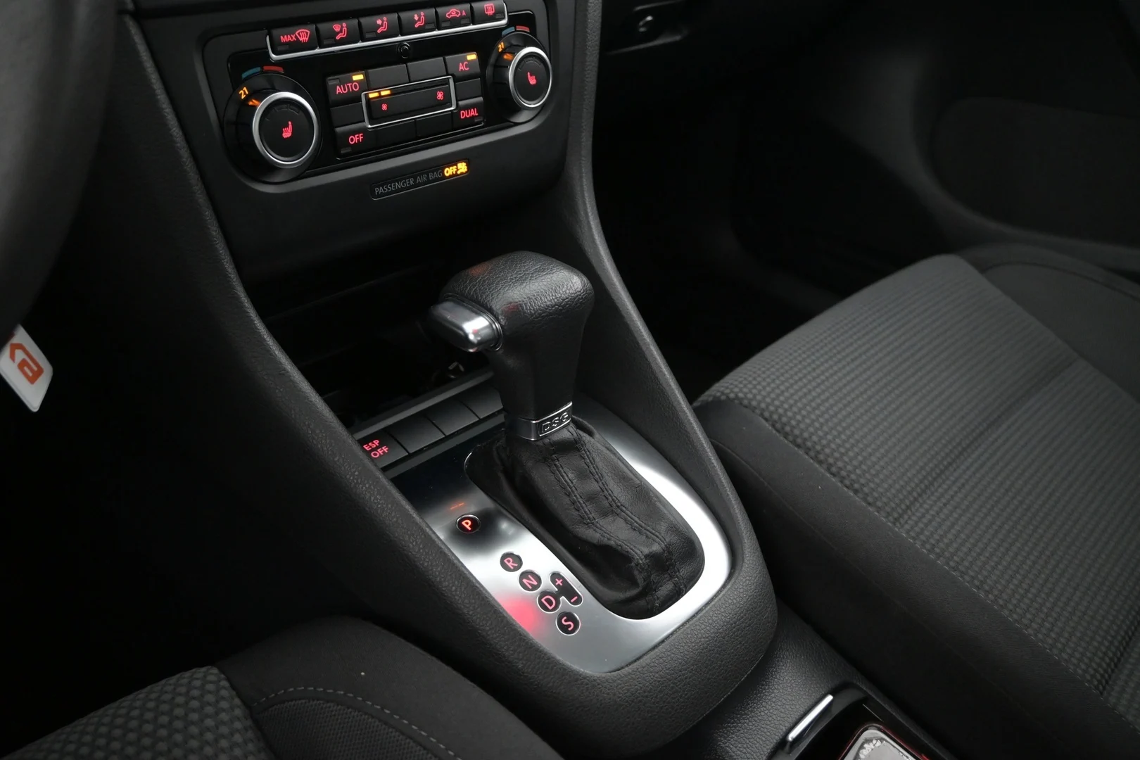 Car Image - qQLAlvgO31lfBXGE8l1qq