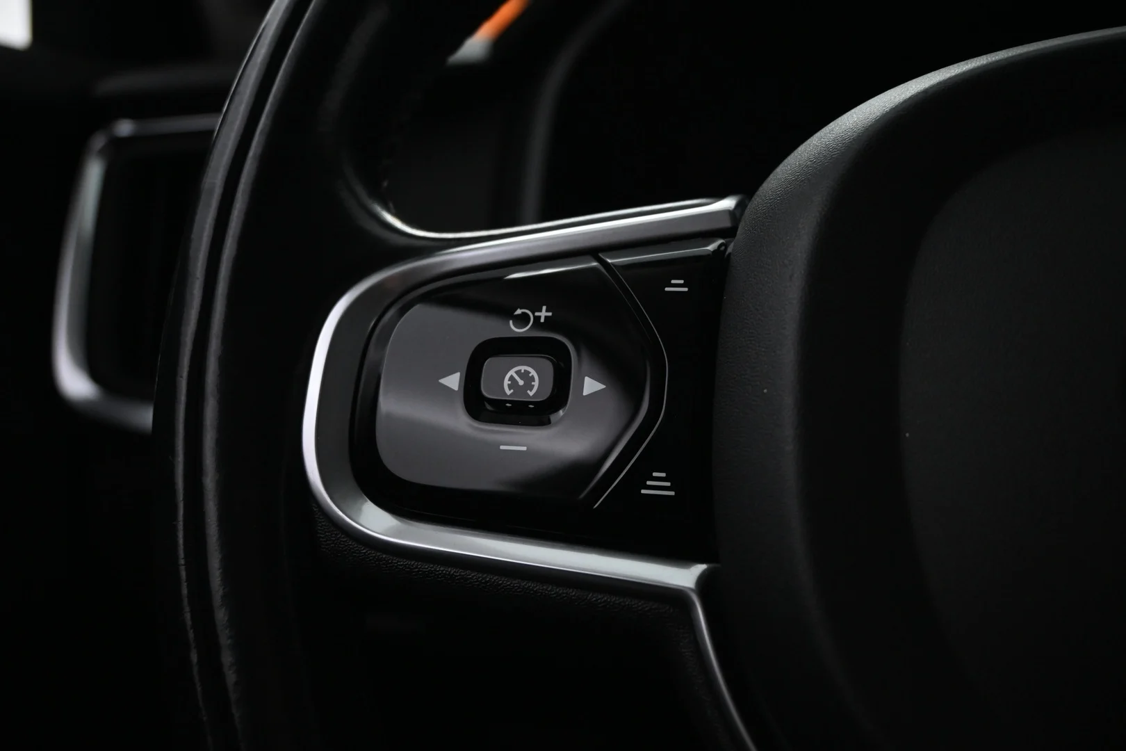 Car Image - 3FGktOFJr8LjGQODPvzJXr