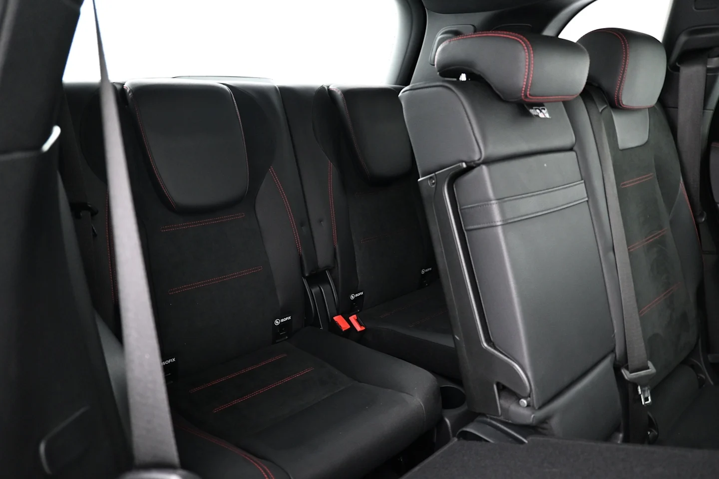 Car Image - mUAtiZxVe7UanAkErpDUX