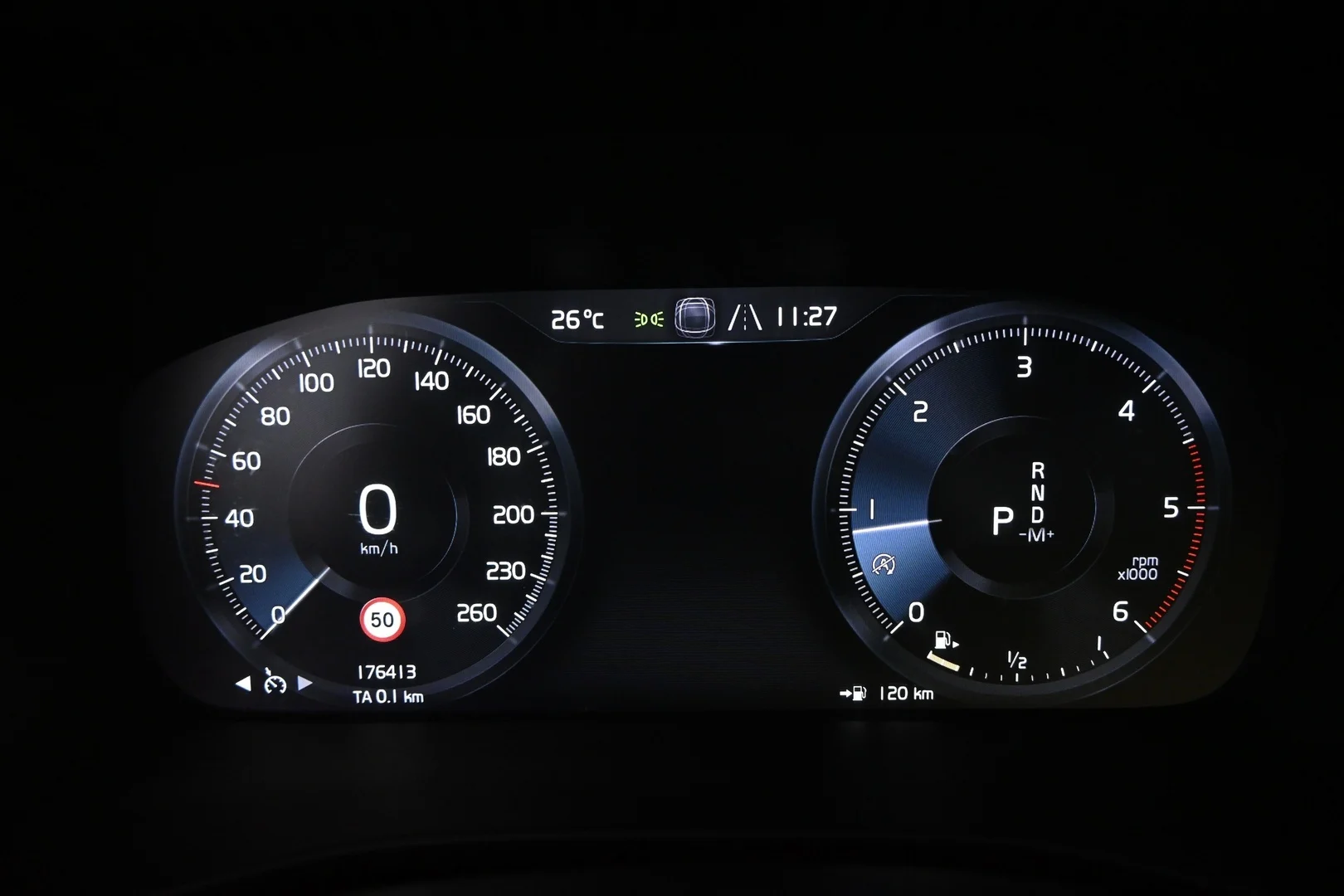 Car Image - zHftObuyakctUdL474V0j