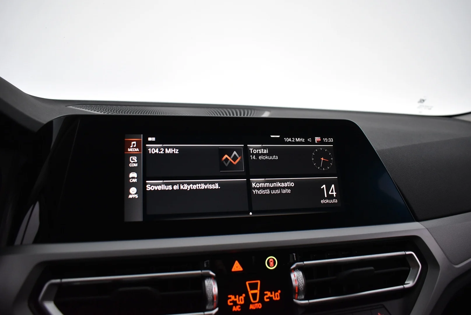 Car Image - 54iaLs3DrTWB7erqXNEx4D