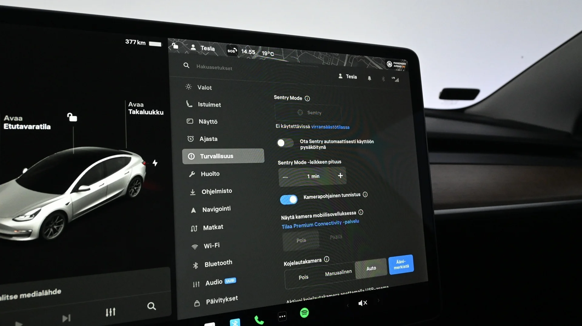 Car Image - 17iFfma0fzE860T9CVjdm0