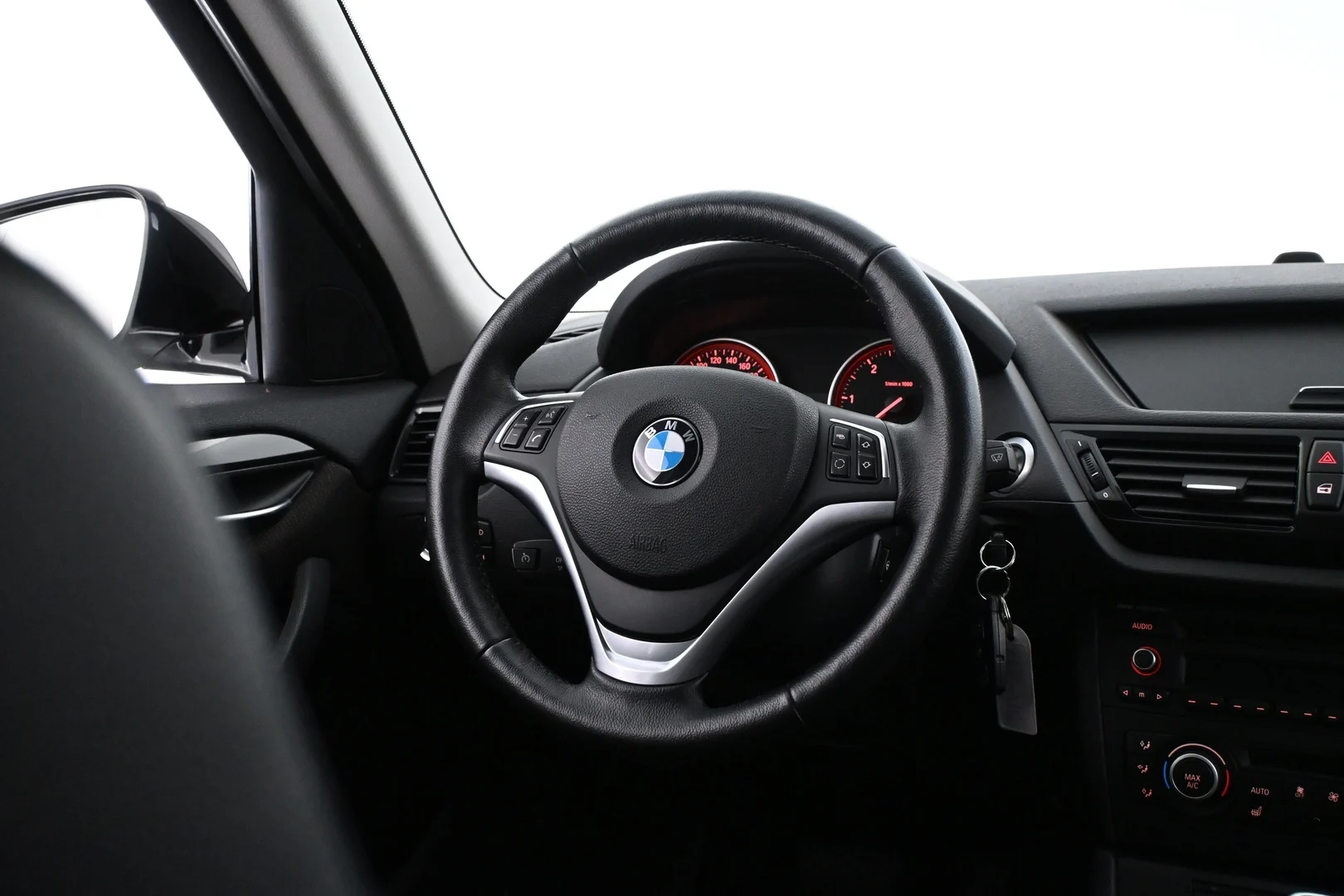 Car Image - 5v1FVGQYMEpBqs8xFfDkg8