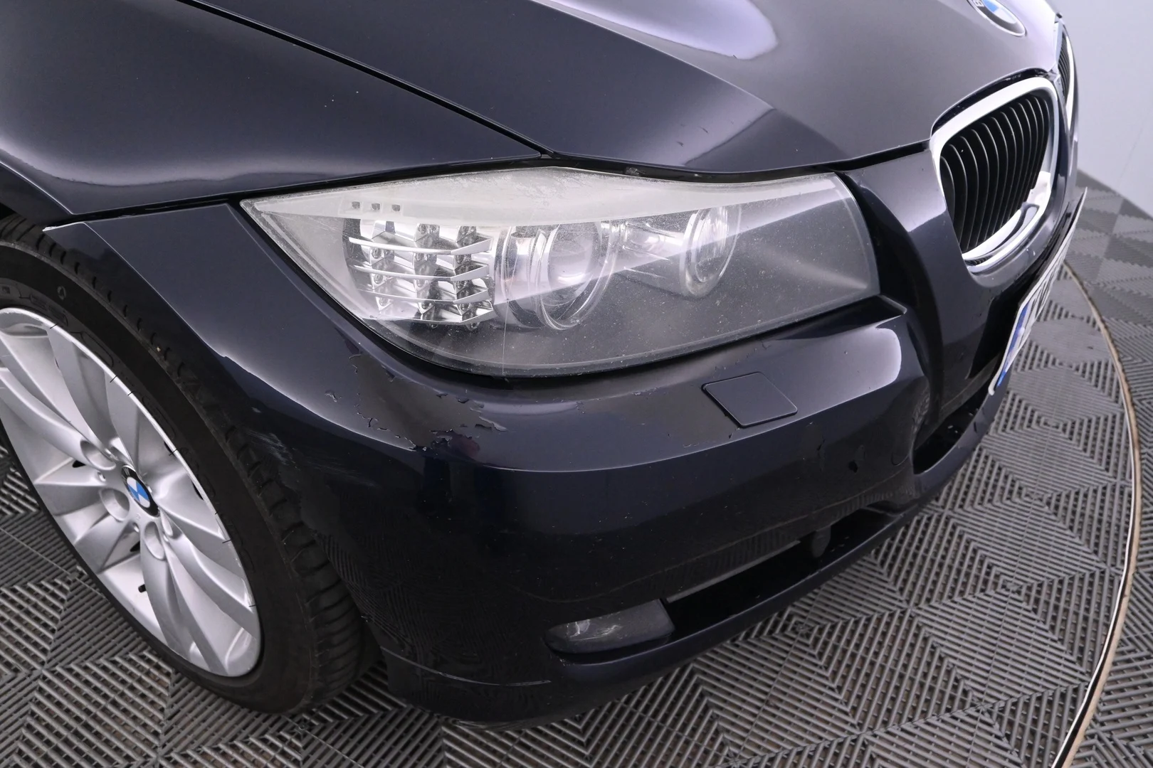 Car Image - 2OsWqZ5rx6WLZC0Ni0y5sR
